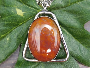 RED JASPER PENDANT NECKLACE ROCK STONE LAPIDARY SPECIMEN