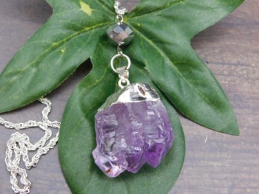 AMETHYST PENDANT NECKLACE ROCK STONE LAPIDARY SPECIMEN
