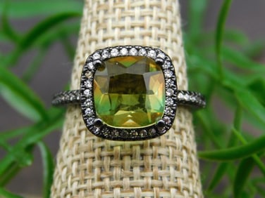 GENUINE STONE RING SIZE 6