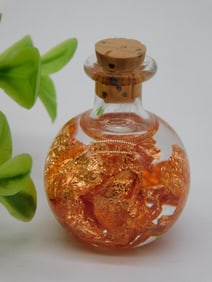 COPPER FLAKES IN BOTTLE ROCK STONE LAPIDARY SPECIMEN