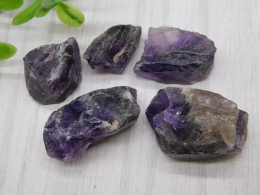 AMETHYST ROCK STONE LAPIDARY SPECIMEN
