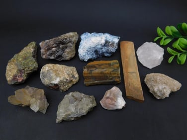 MIXED ROUGH LOT ROCK STONE LAPIDARY SPECIMEN