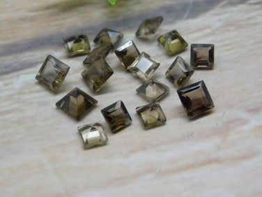 SMOKY QUARTZ ROCK STONE LAPIDARY SPECIMEN