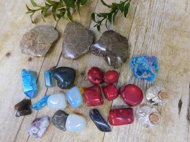MIXED LOT ROCK STONE LAPIDARY SPECIMEN