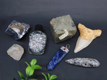 MIXED LOT ROCK STONE LAPIDARY SPECIMEN