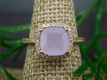 GENUINE STONE RING SIZE 6