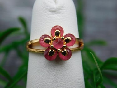 GENUINE STONE RING SIZE 4