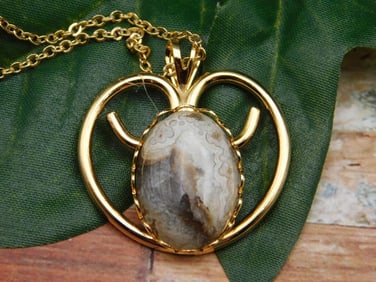 MEXICAN LACE AGATE PENDANT NECKLACE ROCK STONE LAPIDARY SPECIMEN
