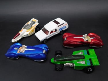 Lot of 5 Die-Cast Toy Cars Featuring Various Designs