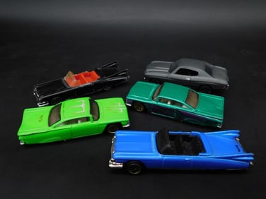 Lot of 5 Hot Wheels Die-Cast Cars Assorted Models