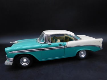 1/18 Scale 1955 Chevrolet Bel Air Diecast Car Model