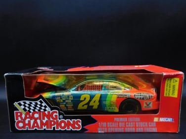 Racing Champions 1:18 Scale Die-Cast Stock Car