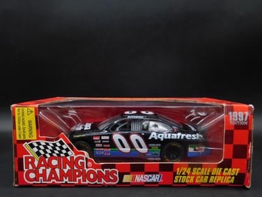 1997 Racing Champions 1/24 Scale Stock Car Replica