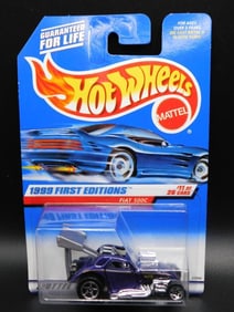 Hot Wheels 1999 First Editions Fiat 500C Diecast Car