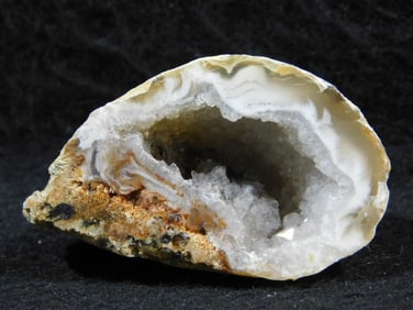 GEODE ROCK STONE LAPIDARY SPECIMEN