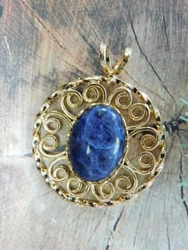 SODALITE PENDANT ROCK STONE LAPIDARY SPECIMEN