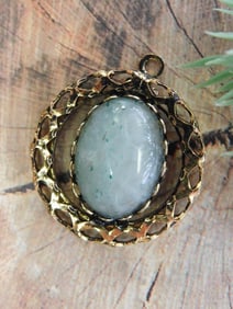 AVENTURINE PENDANT ROCK STONE LAPIDARY SPECIMEN