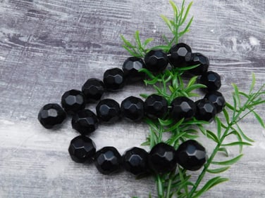 GENUINE STONE BEADS ROCK STONE LAPIDARY SPECIMEN