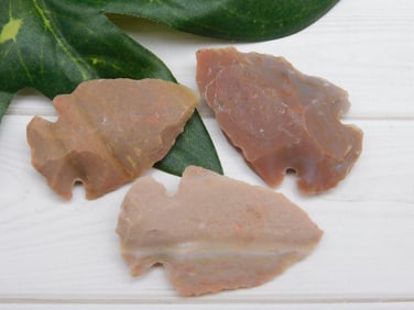 HAND KNAPPED ARTIFACT TOOLS ROCK STONE LAPIDARY SPECIMEN
