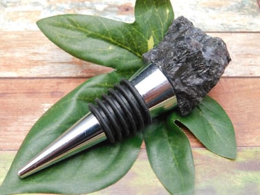 TOURMALINE BOTTLE STOPPER ROCK STONE LAPIDARY SPECIMEN