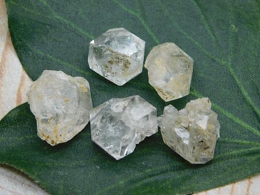 HERKIMER DIAMONDS ROCK STONE LAPIDARY SPECIMEN