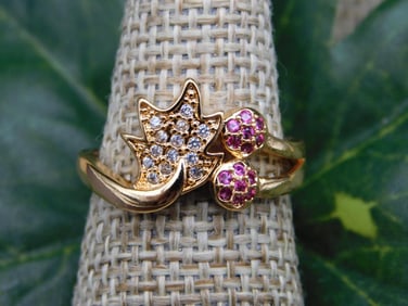 RING ROCK STONE LAPIDARY SPECIMEN