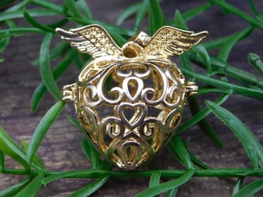 PENDANT ROCK STONE LAPIDARY SPECIMEN