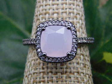 RING ROCK STONE LAPIDARY SPECIMEN