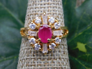 RING ROCK STONE LAPIDARY SPECIMEN