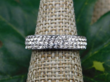 RING ROCK STONE LAPIDARY SPECIMEN