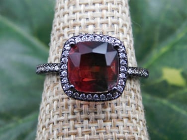 RING ROCK STONE LAPIDARY SPECIMEN