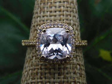 RING ROCK STONE LAPIDARY SPECIMEN