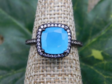 RING ROCK STONE LAPIDARY SPECIMEN