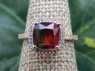 RING ROCK STONE LAPIDARY SPECIMEN