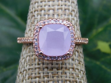 RING ROCK STONE LAPIDARY SPECIMEN