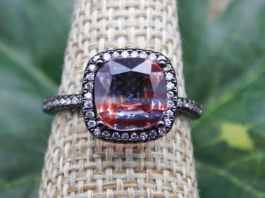 RING ROCK STONE LAPIDARY SPECIMEN