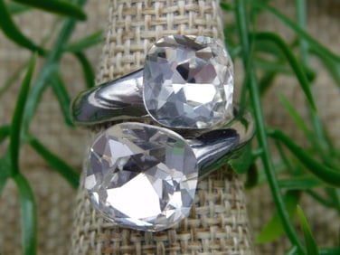 RING ROCK STONE LAPIDARY SPECIMEN