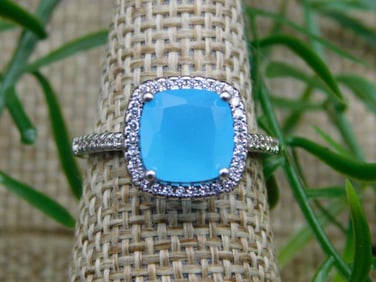 RING ROCK STONE LAPIDARY SPECIMEN