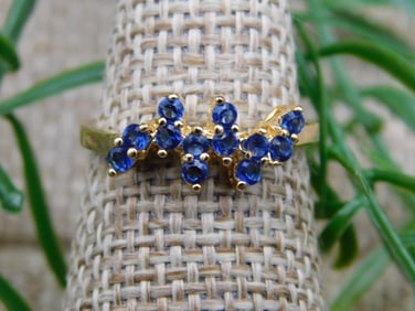 RING ROCK STONE LAPIDARY SPECIMEN