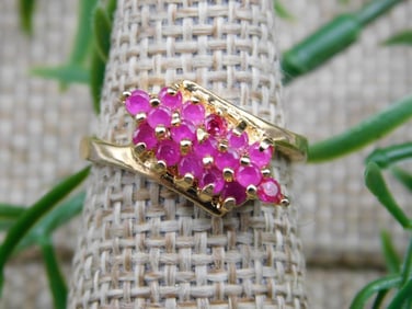 RING ROCK STONE LAPIDARY SPECIMEN