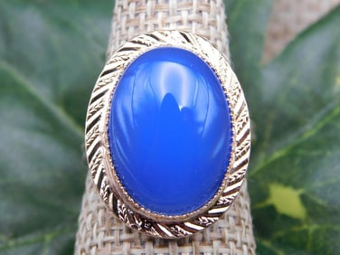 RING ROCK STONE LAPIDARY SPECIMEN