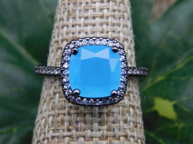 RING ROCK STONE LAPIDARY SPECIMEN