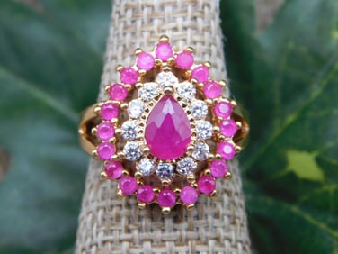 RING ROCK STONE LAPIDARY SPECIMEN