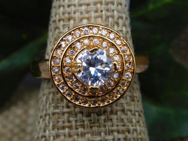 RING ROCK STONE LAPIDARY SPECIMEN