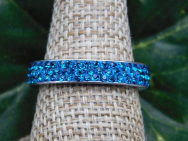 RING ROCK STONE LAPIDARY SPECIMEN