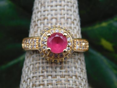 RING ROCK STONE LAPIDARY SPECIMEN