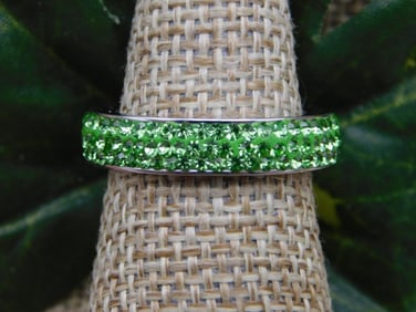 RING ROCK STONE LAPIDARY SPECIMEN