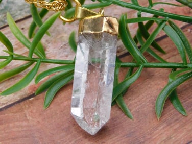 NECKLACE ROCK STONE LAPIDARY SPECIMEN