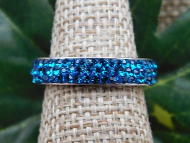 RING ROCK STONE LAPIDARY SPECIMEN