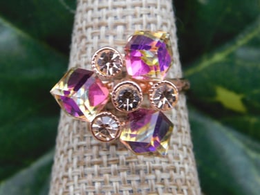 RING ROCK STONE LAPIDARY SPECIMEN